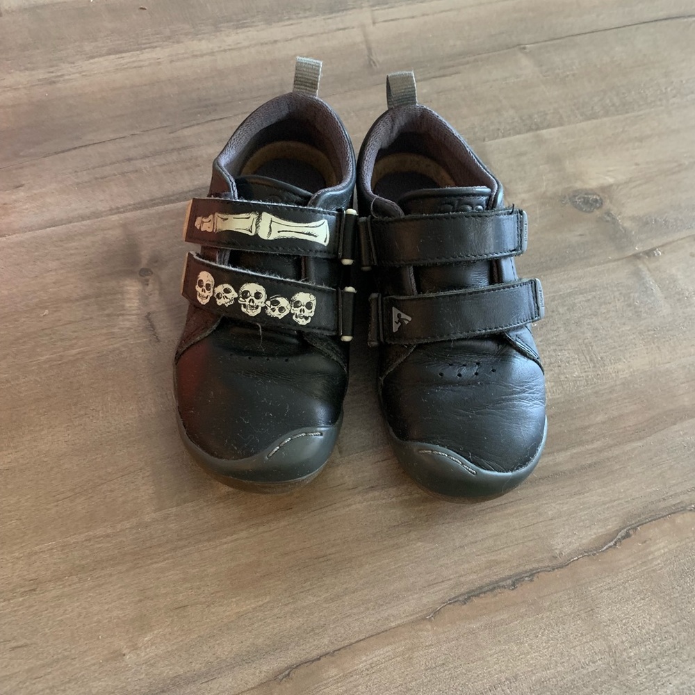 Boys Plae Shoes